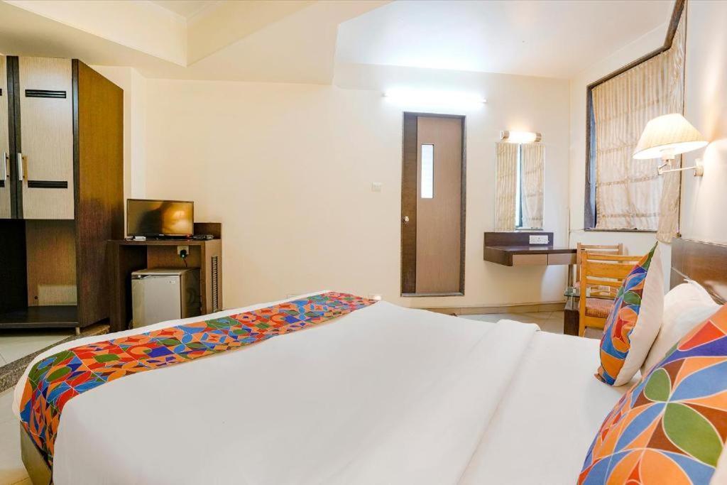 فندق Gandharva Residency Swargate بونة المظهر الخارجي الصورة